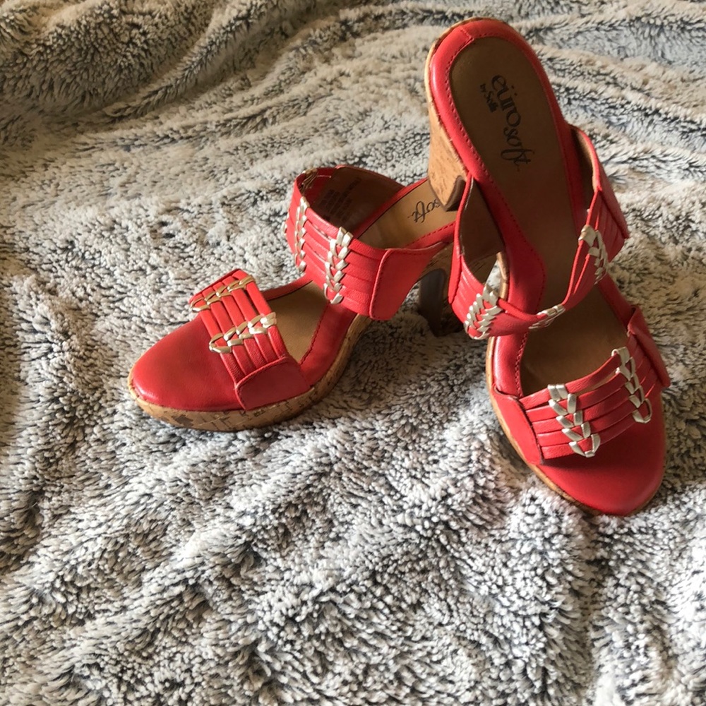 Women’s Euro soft heels